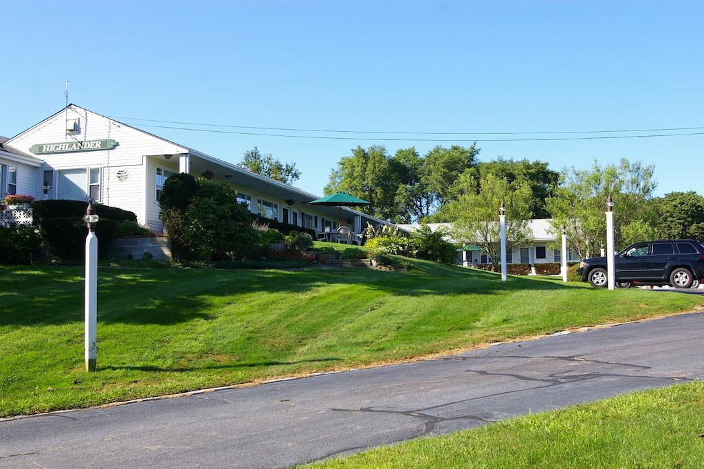 Chatham Highlander Village Inn Exterior photo