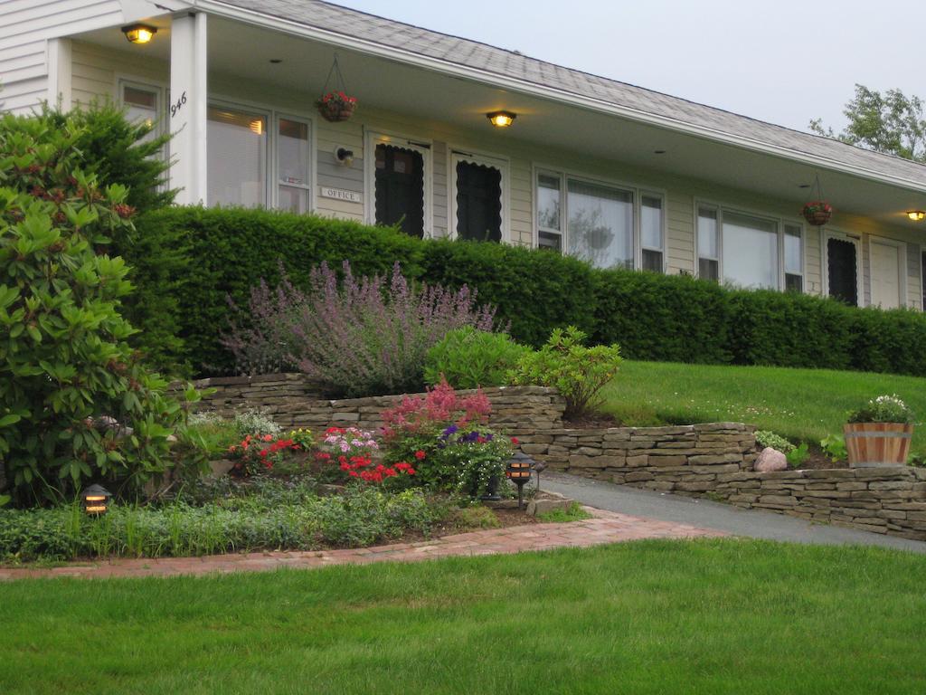 Chatham Highlander Village Inn Exterior photo